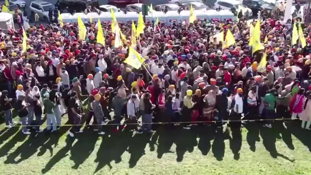 About long lineups of voters in Khalistan Referendum (San-Francisco, USA)