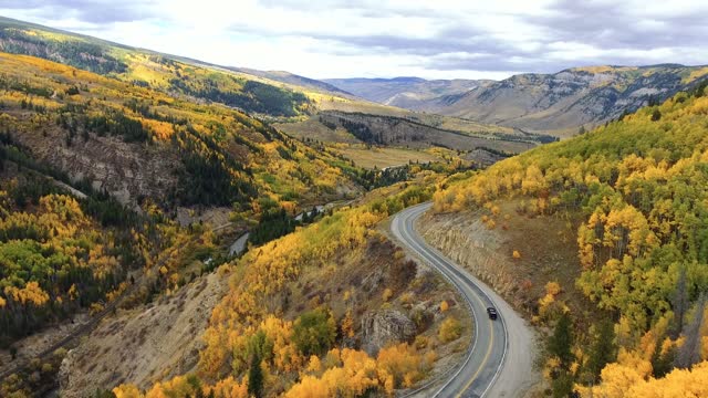 TRAVEL AROUND COLORADO (UHD) - Peaceful Piano Music With Beautiful Nature Videos