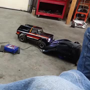 Modified Traxxas TRX4 Bronco 79 Body