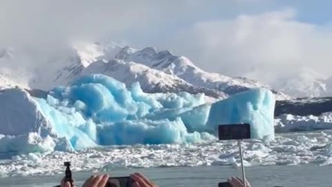 Spectacular Iceberg
