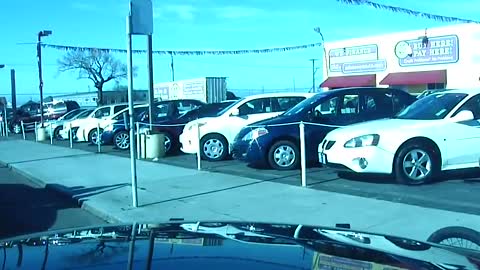 Hilarious police chase caught on a dashcam
