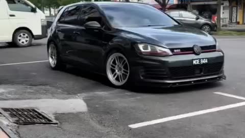 VW golf stance