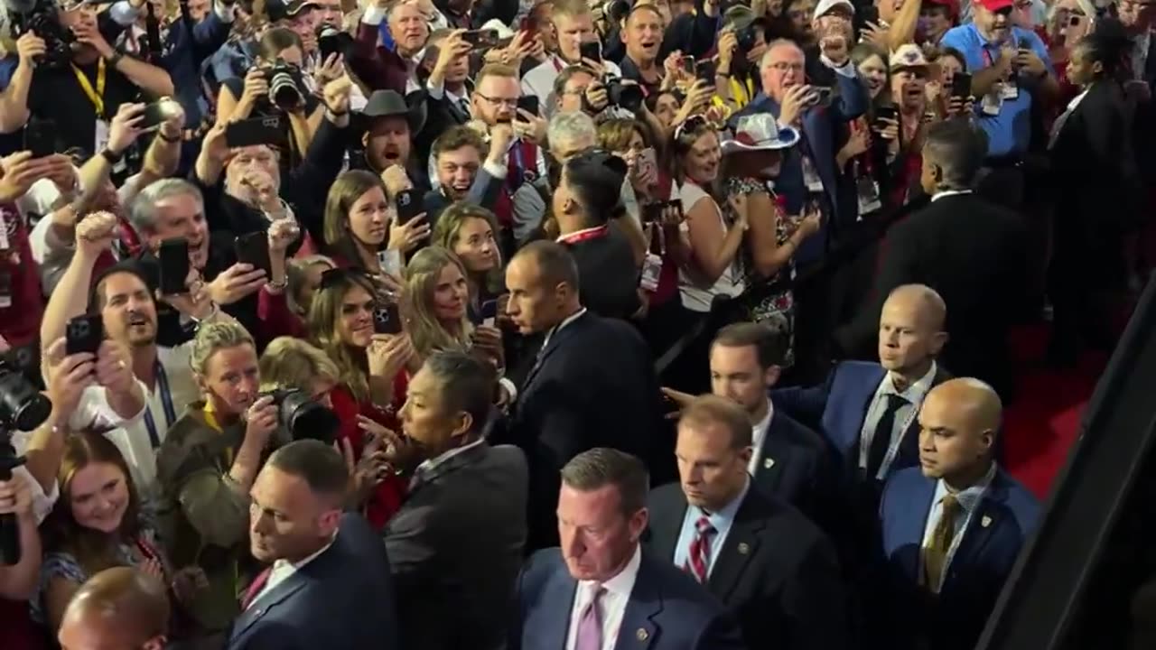 Not a single woman in DJT's