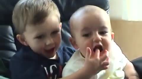 Charlie Bit My Finger Again!