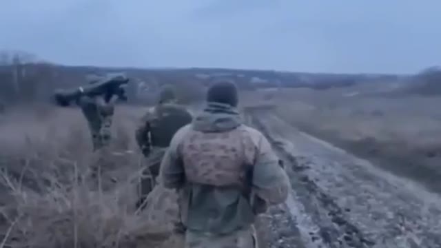 This is how the Javelins are used to incinerate russian's equipment