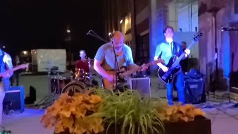 City Awake "Black Thread"