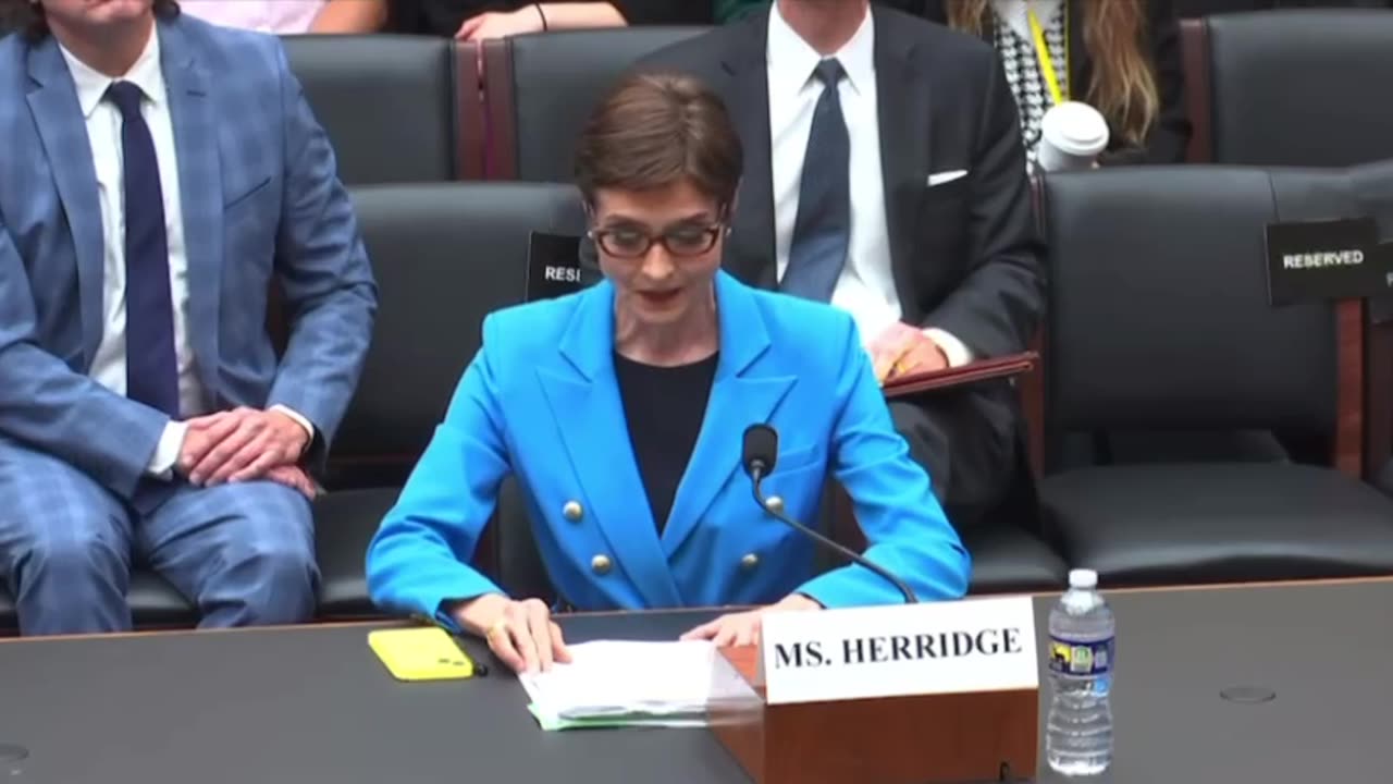Katherine Herridge opening statement- Fox her former employer not CBS is supporting her