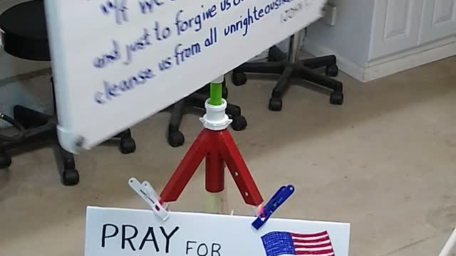 The Sign Bearer makes holder for National Day of Prayer 9/26/20