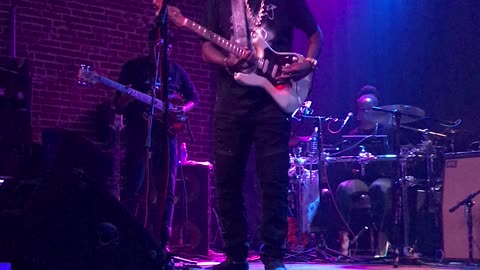 Eric Gales 4