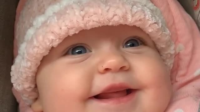 Funny Babies React To Everything - Cute Baby Videos