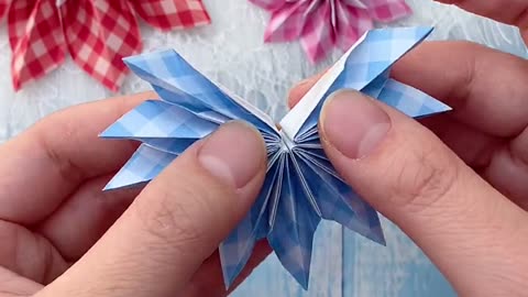 Blooming Paper: DIY Flower Creations