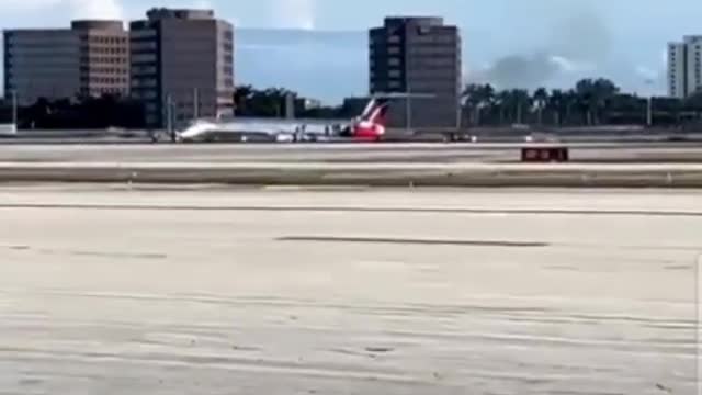 plane crash at miami international airport 3rd footage