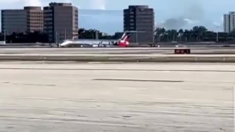 plane crash at miami international airport 3rd footage