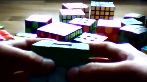 La mia collezione di cubi di Rubik in LIVE