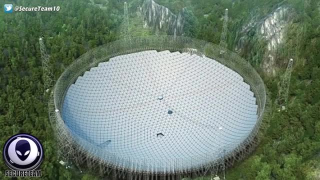 China's Crazy Alien Hunting Mega-Telescope Stirs Controversy