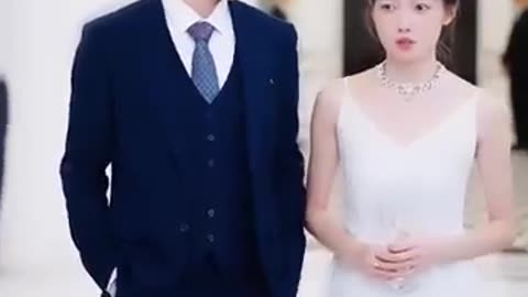 "Romantic Moments with a Chinese Couple: A True Connection"