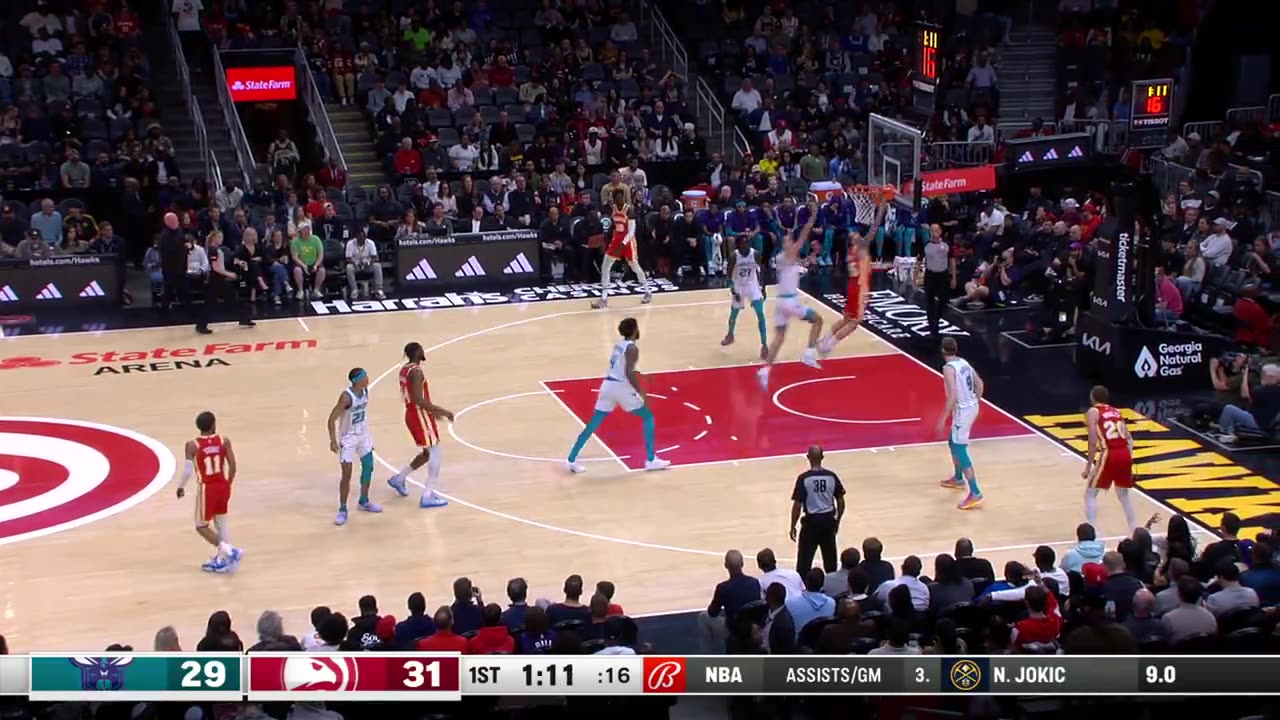 Trae Assists Mathews' Bucket in Return! Hawks vs. Hornets