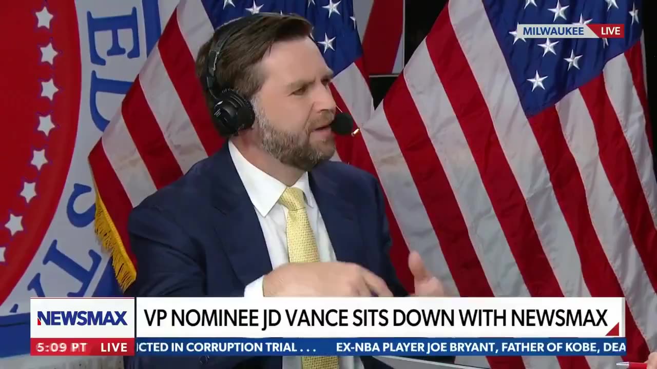 JD Vance on Trump's Connection with Supporters: 🇺🇸👥