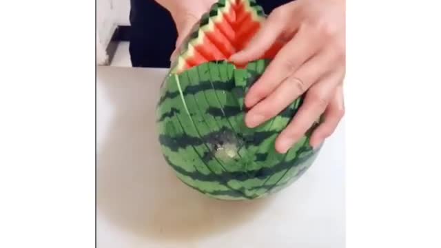 wanna see what watermelons eat?