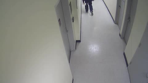 8802VZN06Elevator_2021-01-06_13h20min03s667ms.mp4