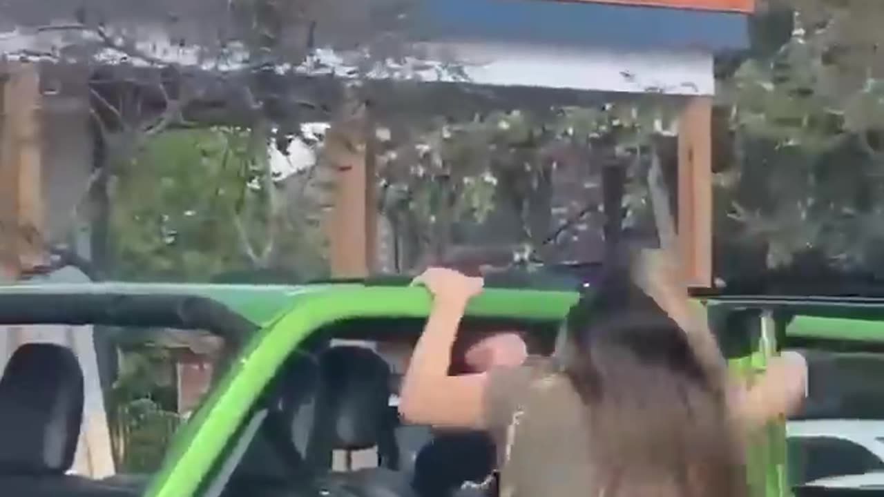 The end 😂😂😂 #funny #fails #shorts #viral #idiotsfolder