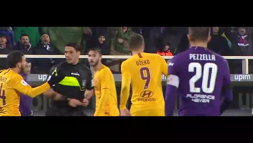 Edin Džeko red card vs Fiorentina