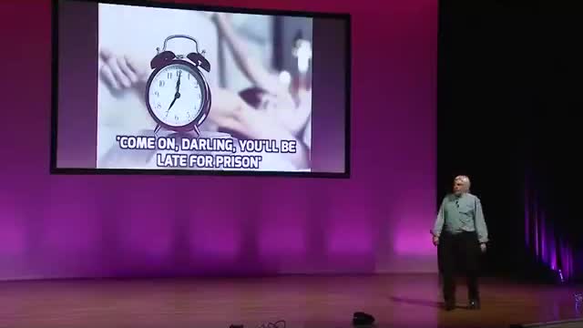 DAVID ICKE - LIVE IN MAASTRICHT, HOLLAND - 2017 WORLDWIDE WAKE UP TOUR