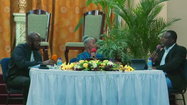 A Closer Look At The Horns