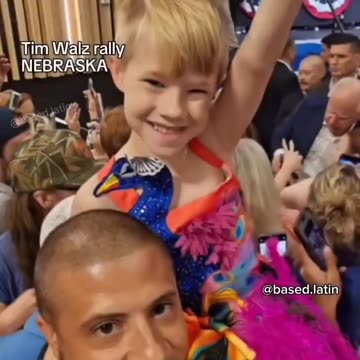 6-year-old drag queen at Tim Walz rally.