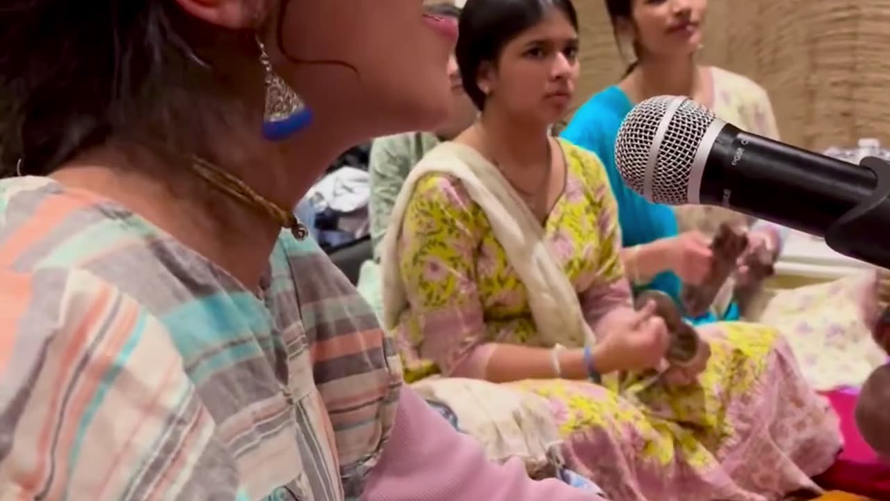 Temple kirtan at the Bhakti center in New York City March 2024