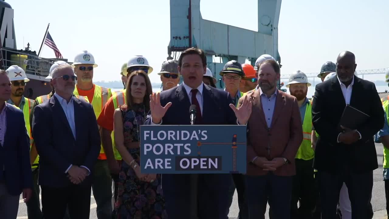 Ron DeSantis Confronts Media, Debunks Their Latest Hoax