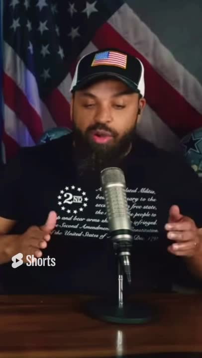 HodgeTwins - “HEYWHOWANTZTOGETSCKEDOFF1ST!?” Remembering Young Marine Brothel Days