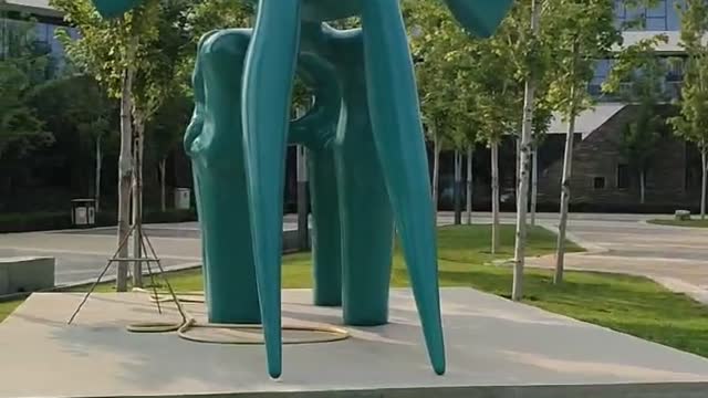 The simple sculpture of an elephant is so beautiful