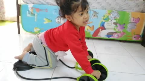 Funny beby workout