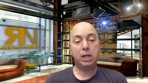 REALIST NEWS - Had a dream last night. LOTS of people tuck at the airport