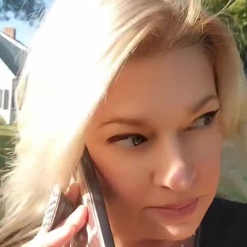 (Not) Answering Questions Like Kamala