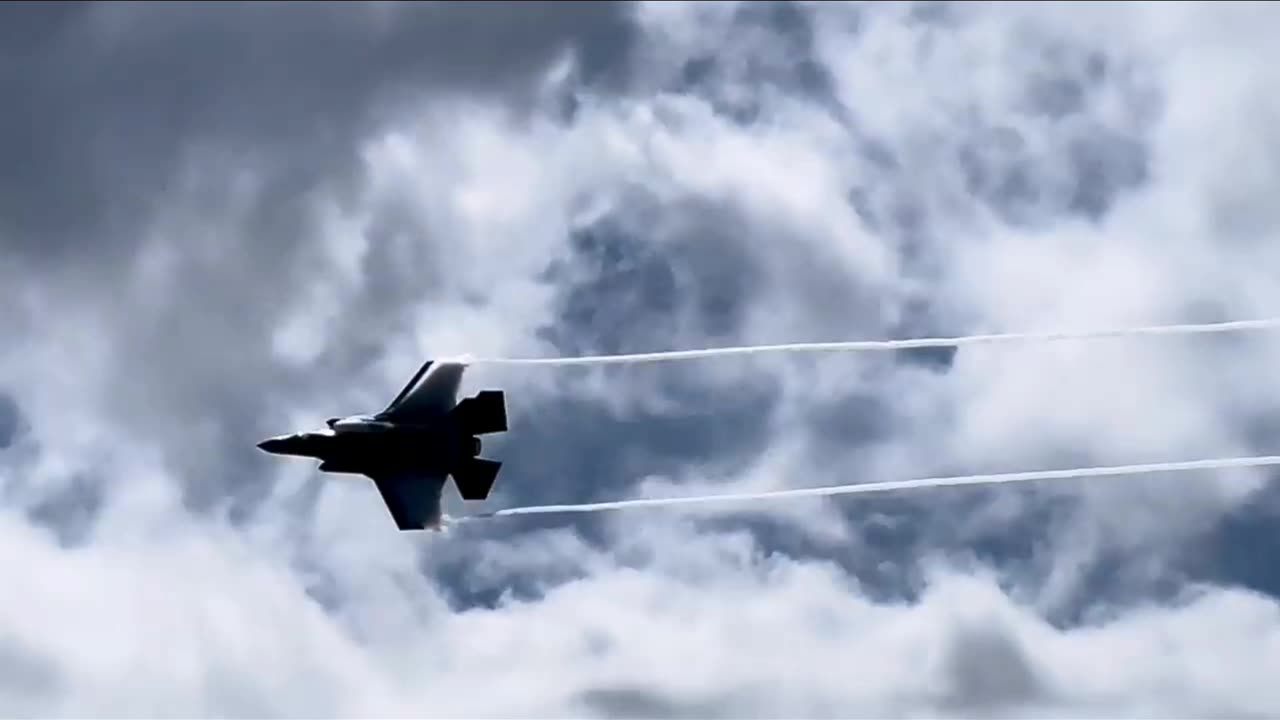 F-35 COMIN' IN IS AMAZING | HQ