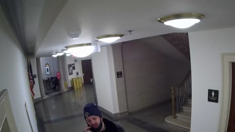 3237LHOBGRStair1_2021-01-06_18h40min03s397ms.mp4