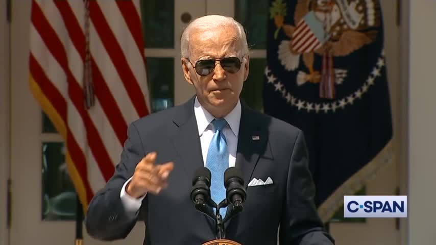 Biden Claims He Worked While He Had COVID & Trump Didn't!!