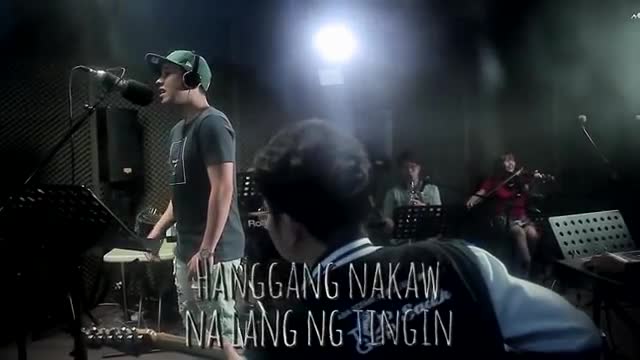 WALANG PAPALIT (Lyric Video) | Music Hero