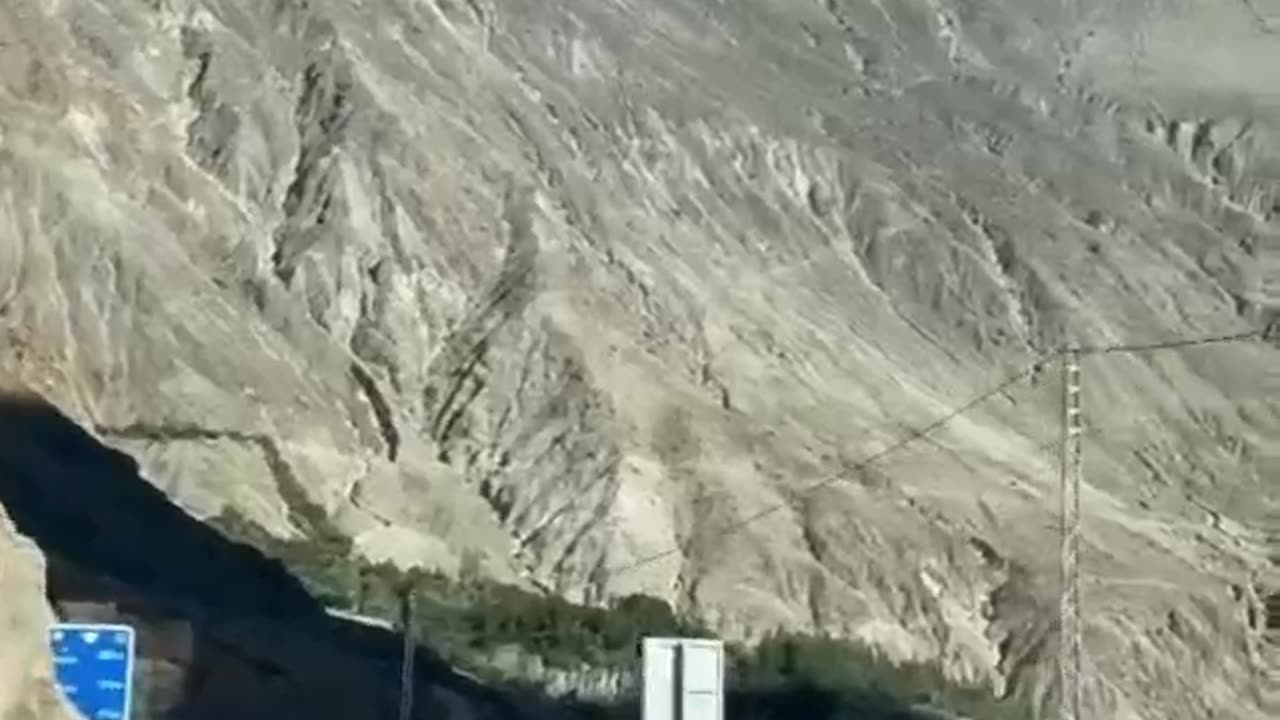 Karakoram highway #shortsvideo #viral #shorts #travel #mountains