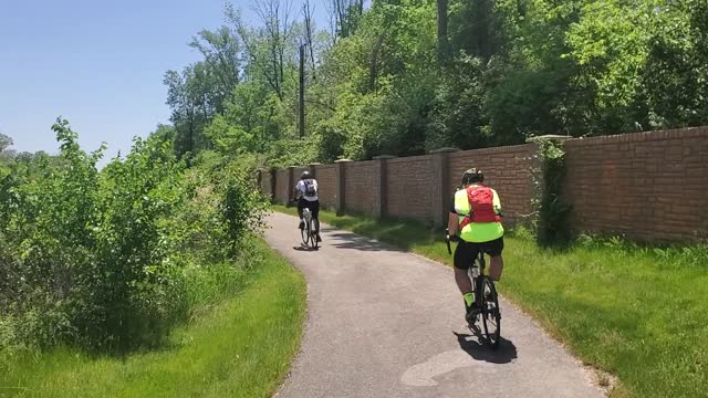 Carmel Illinois Street trail