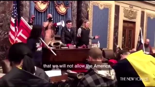 Cops let protesters into senate chambers?