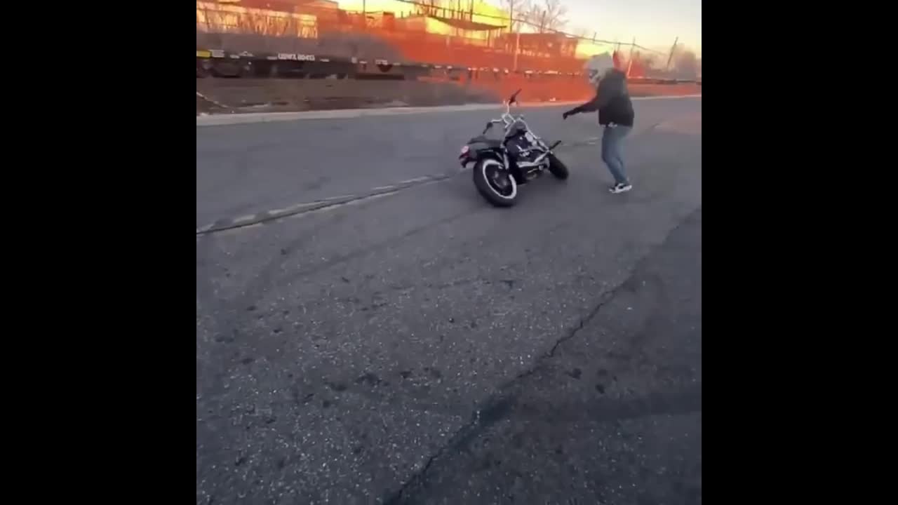 bikes crazy stunt