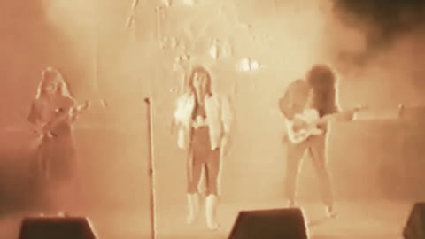 Varga Miklós Band ¬ Nem vagy egyedül