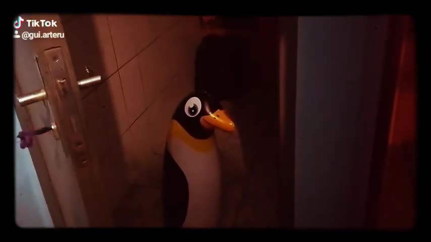 Evil Penguin 🐧 Trash Short Movie