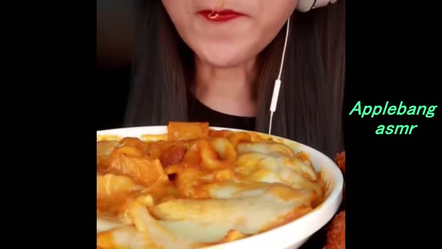 cheesy/crunchy mukbang