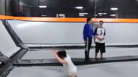 Flexible triple backflip trampoline