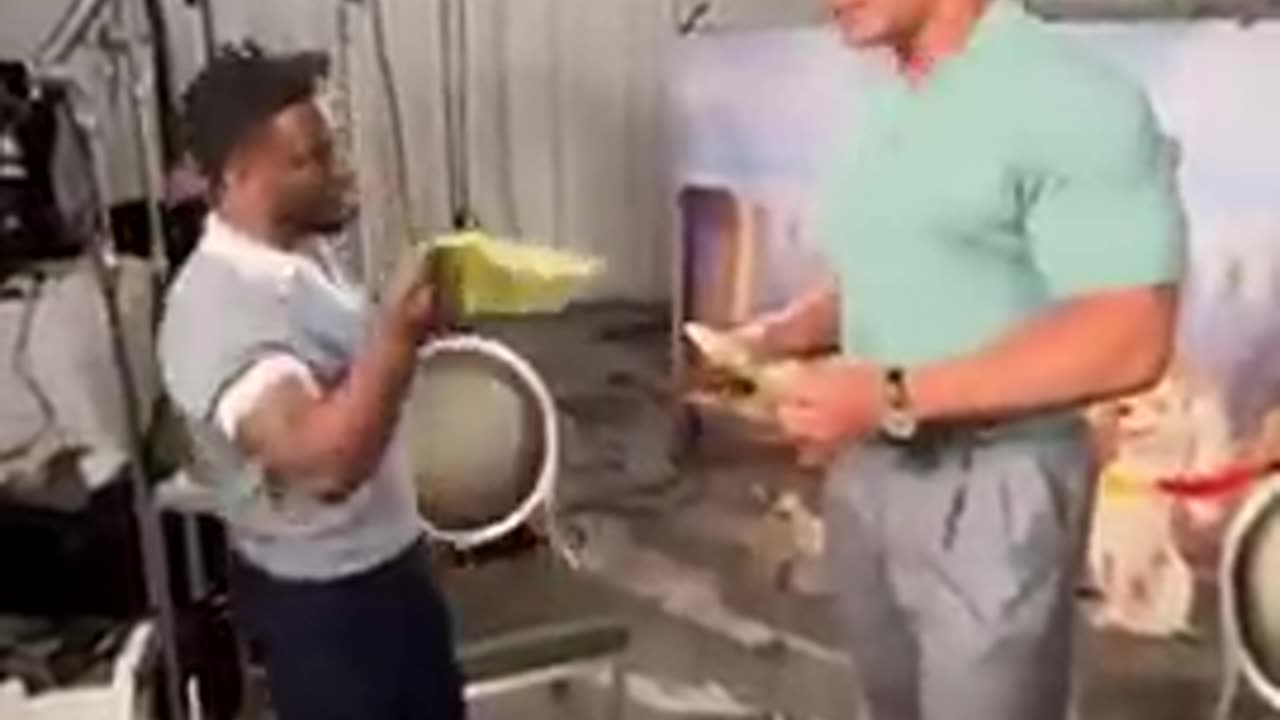 kevin hart & the rock try the tortilla slap challenge