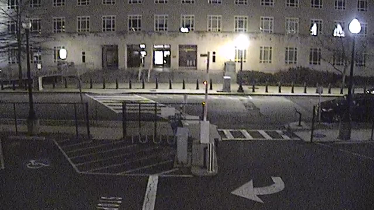 4406LOTS00Lot8-9West_2021-01-06_20h18min28s143ms.mp4